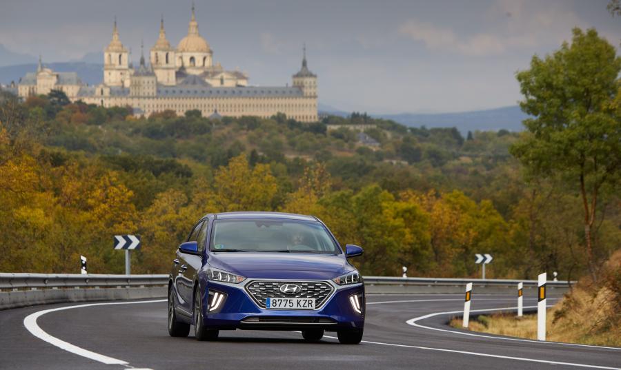  Hyundai IONIQ hybrid (AE) 2019 года  (WW) (фото 38 из 42)